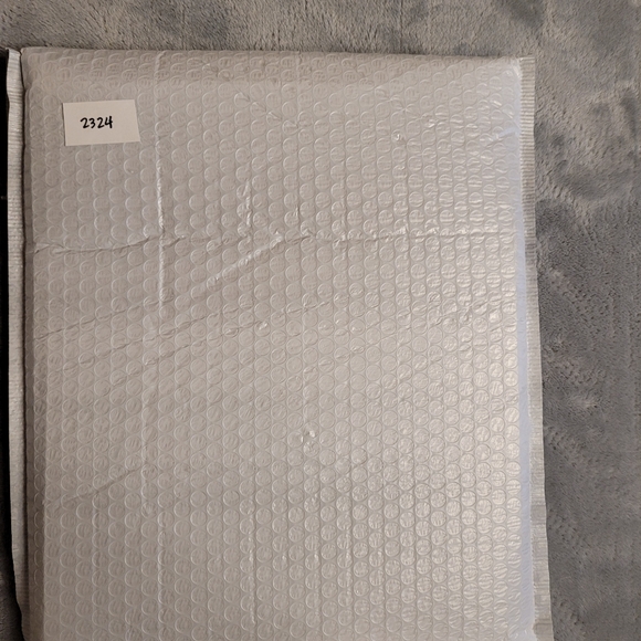 Genuine Leather Made In India Zipper Tote Bag Elephant Design with Bottom Studs - Picture 13 of 13